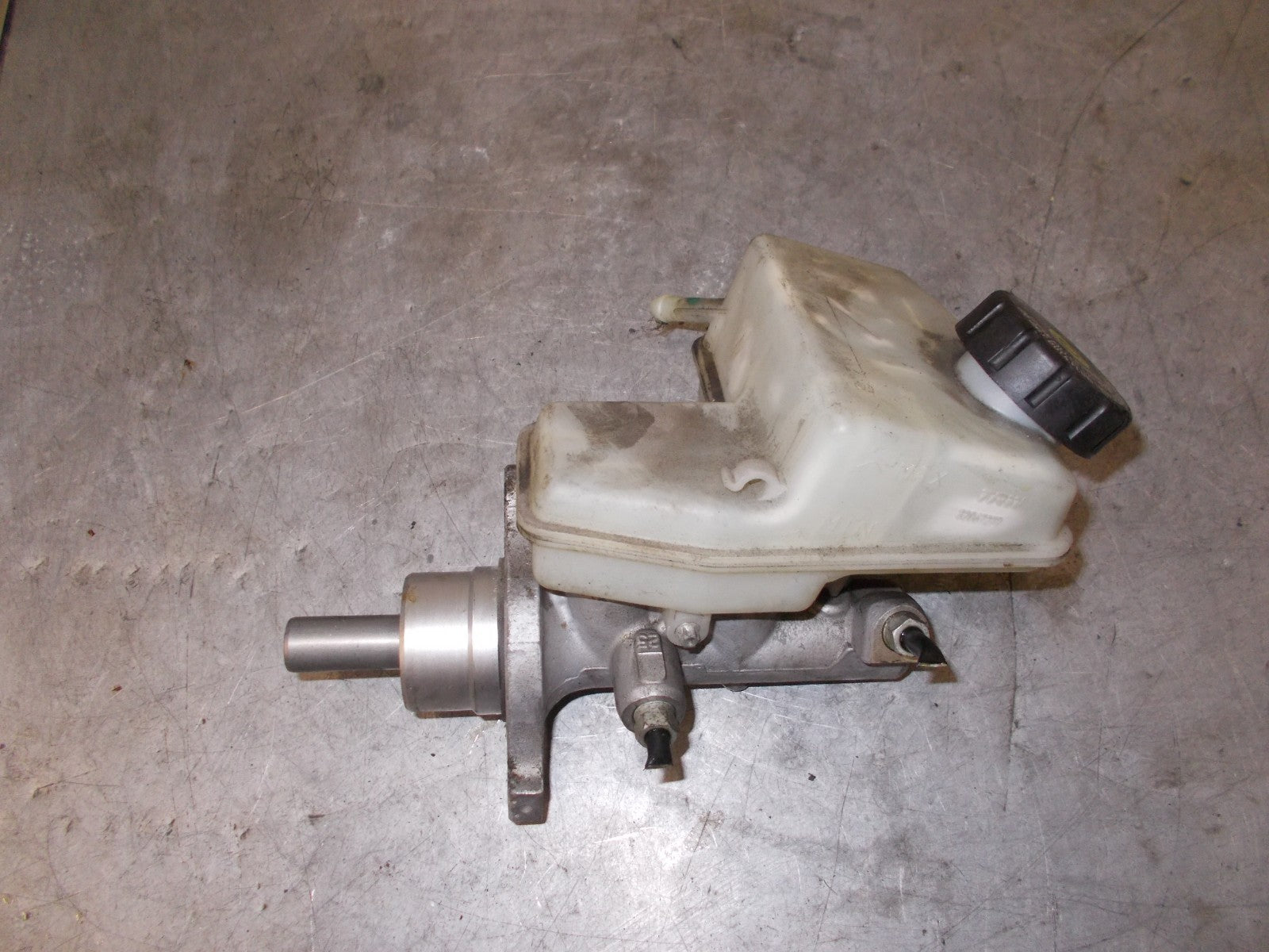 VAUXHALL ASTRA H 2006 BRAKE SERVO MASTER CYLINDER 32067277