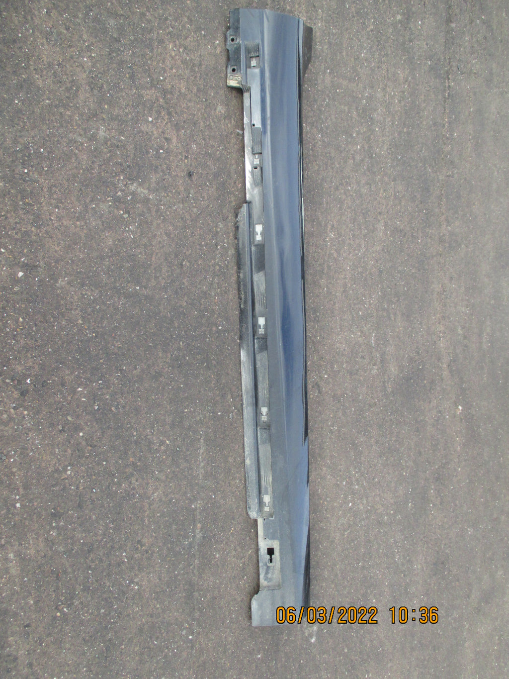 VOLVO V40 2012-2019 OS DRIVER SIDE SKIRT COVER 31395043