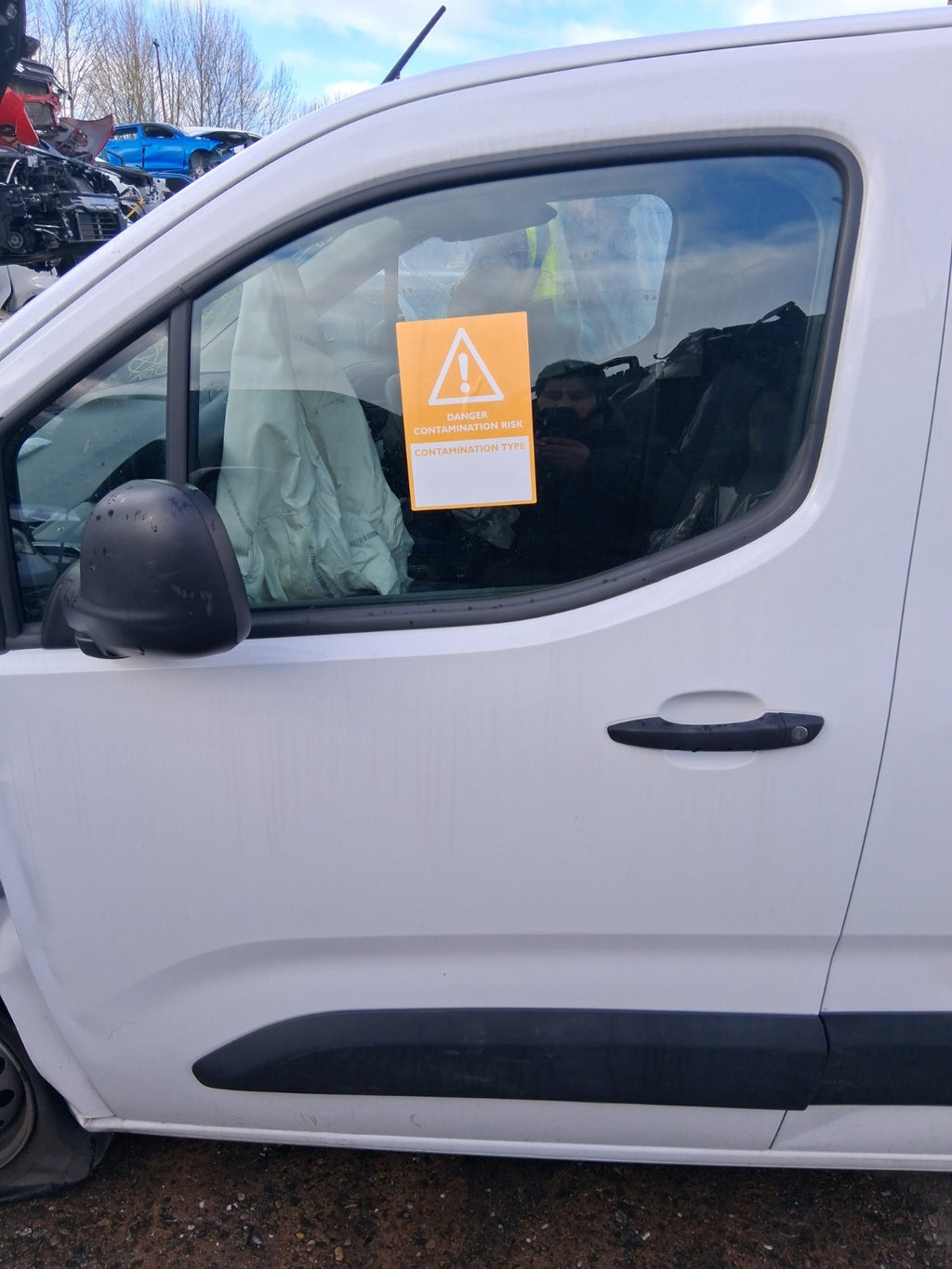2024 CITROEN BERLINGO MK3 K9 NSF PASSENGER SIDE FRONT LEFT  BARE DOOR WHITE