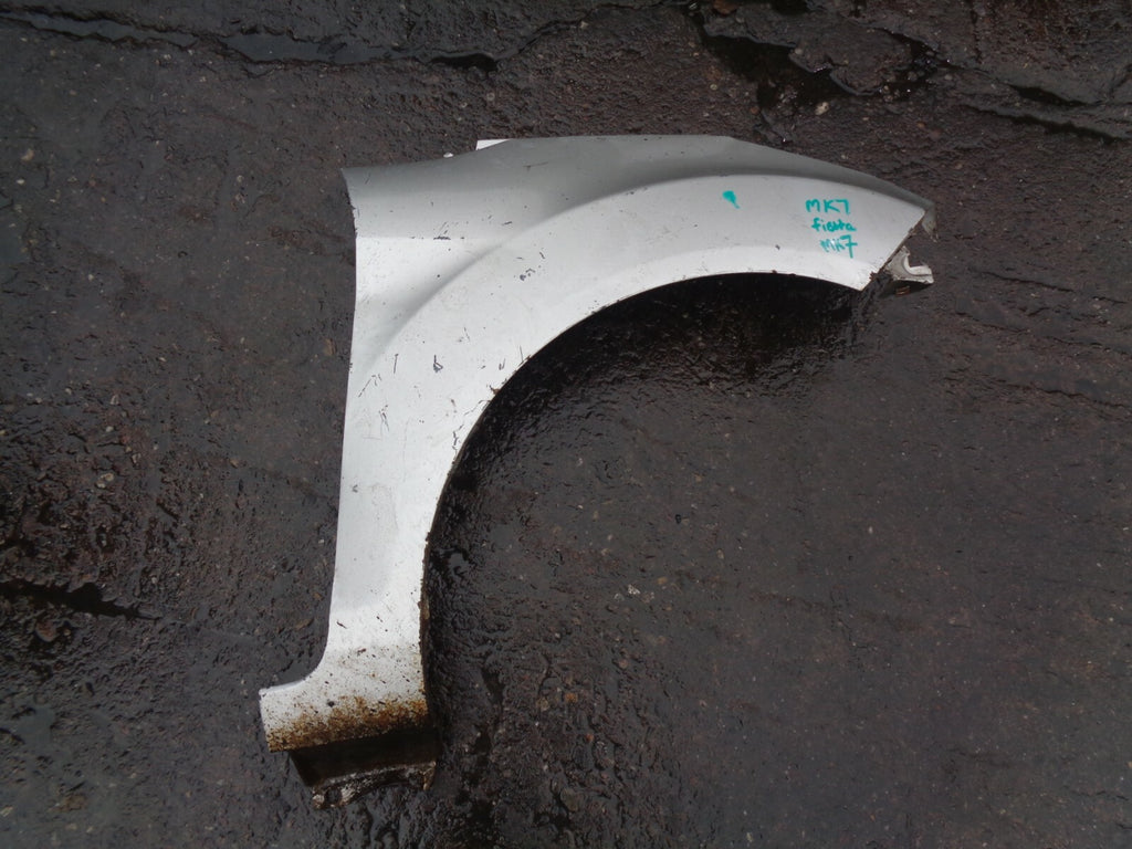 FORD FIESTA MK7 2008-2017 OS DRIVER SIDE WING PANEL SILVER