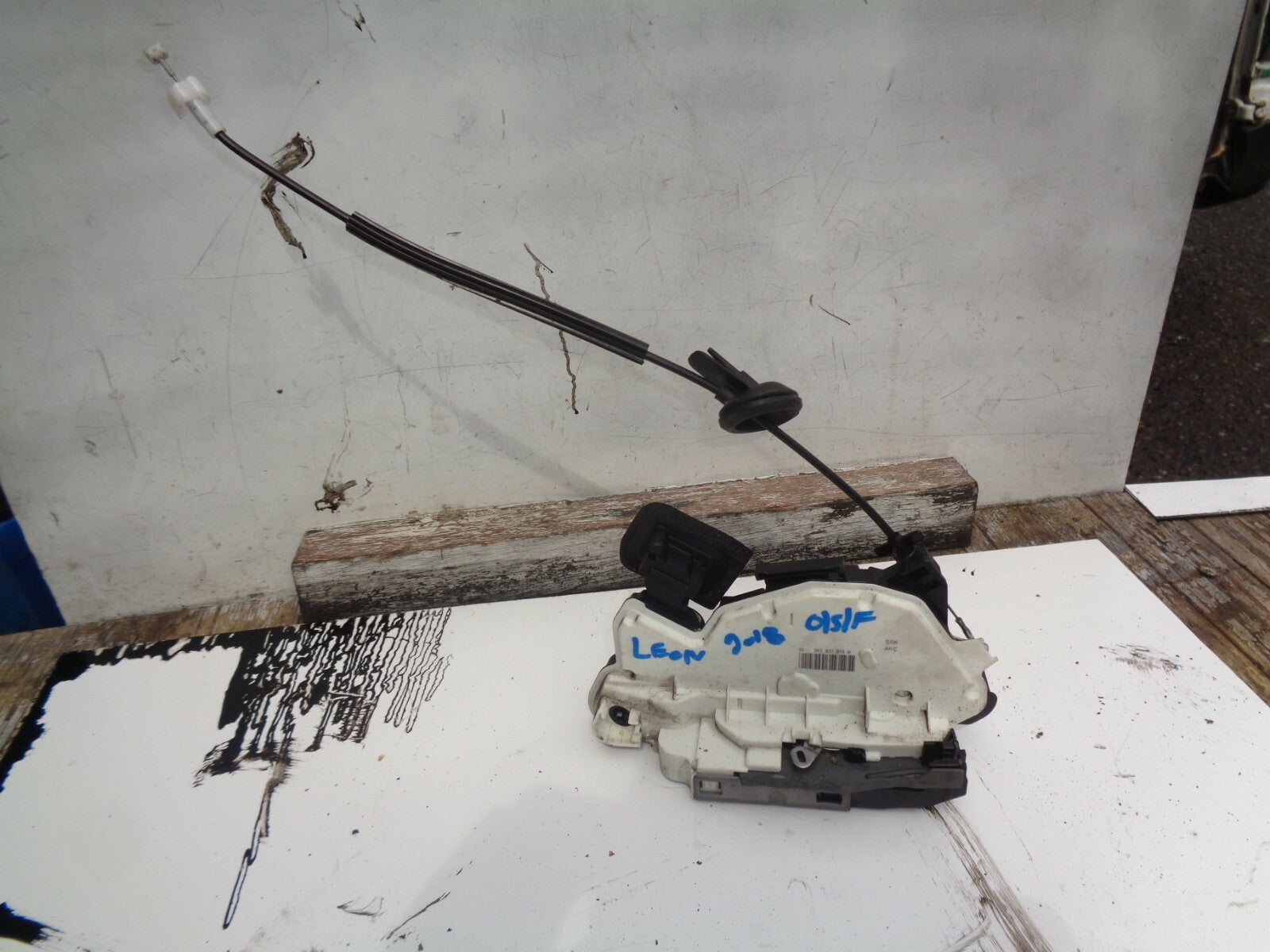 SEAT LEON MK3 2018 OFF DRIVER SIDE FRONT DOOR LOCK MECH 5k2837016H