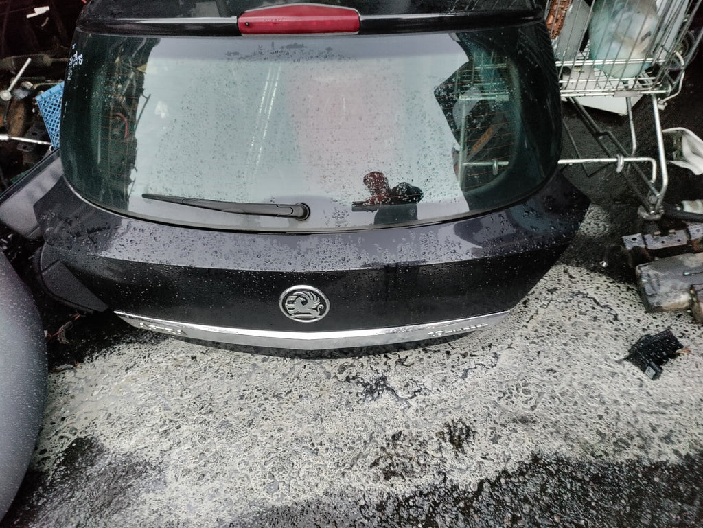 VAUXHALL ASTRA H 2008 5 DOOR REAR COMPLETE TAILGATE BOOTLID BLACK