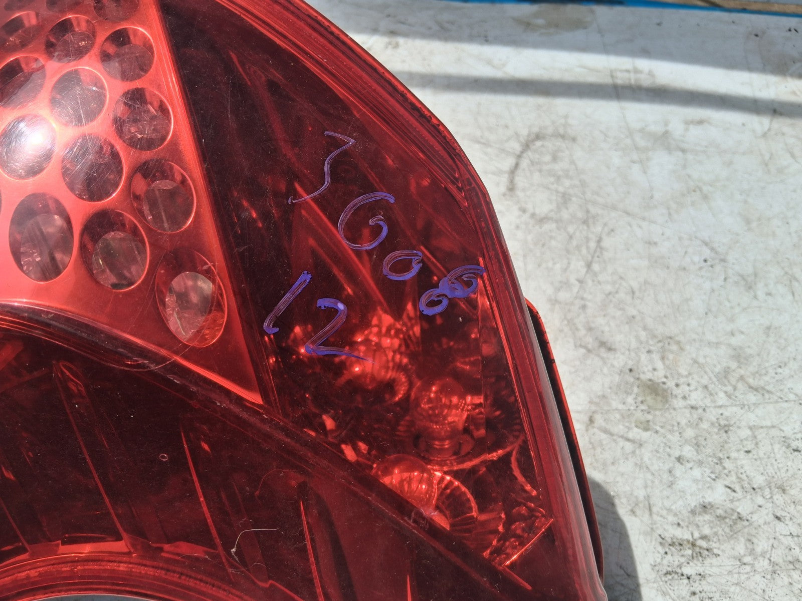 2012 PEUGEOT 3008 OSR DRIVER SIDE REAR OUTER TAIL LIGHT LAMP