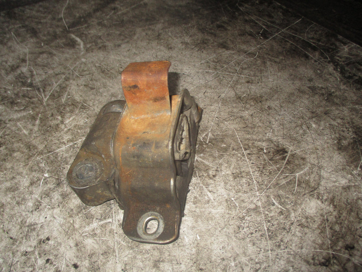 FIAT QUBO ENGINE SUPPORT MOUNT 51855515