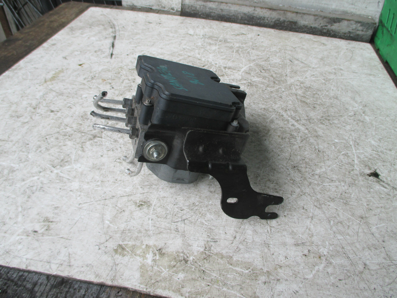 DACIA SANDERO 2018 ABS BRAKE PUMP CONTROLLER MODULE 476603249R 1810607-05 249R