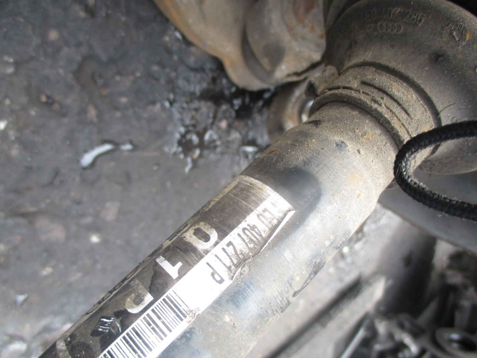 AUDI A8 2007 3.0 DIESEL OSF DRIVER SIDE FRONT SUSPENSION LEG 4E0407271P