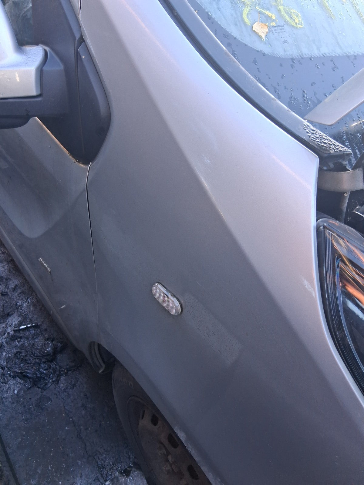 2017 VAUXHALL VIVARO MK2 OSF DRIVER SIDE FRONT RIGHT WING PANEL SILVER L193