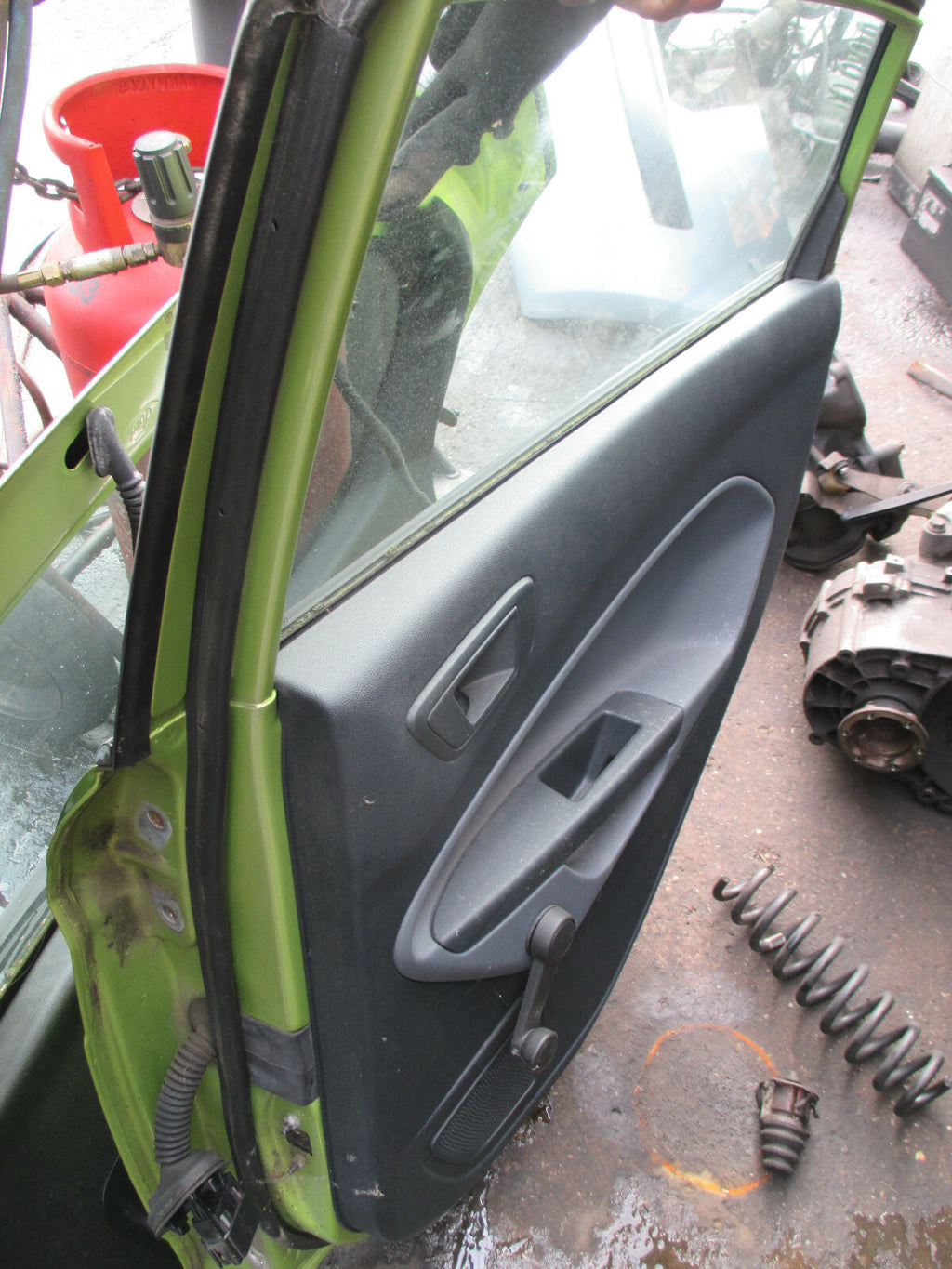 FORD FIESTA 2009 PREFACELIFT MK7 OSR DRIVER SIDE REAR DR COMPLETE SQUEEZE GREEN