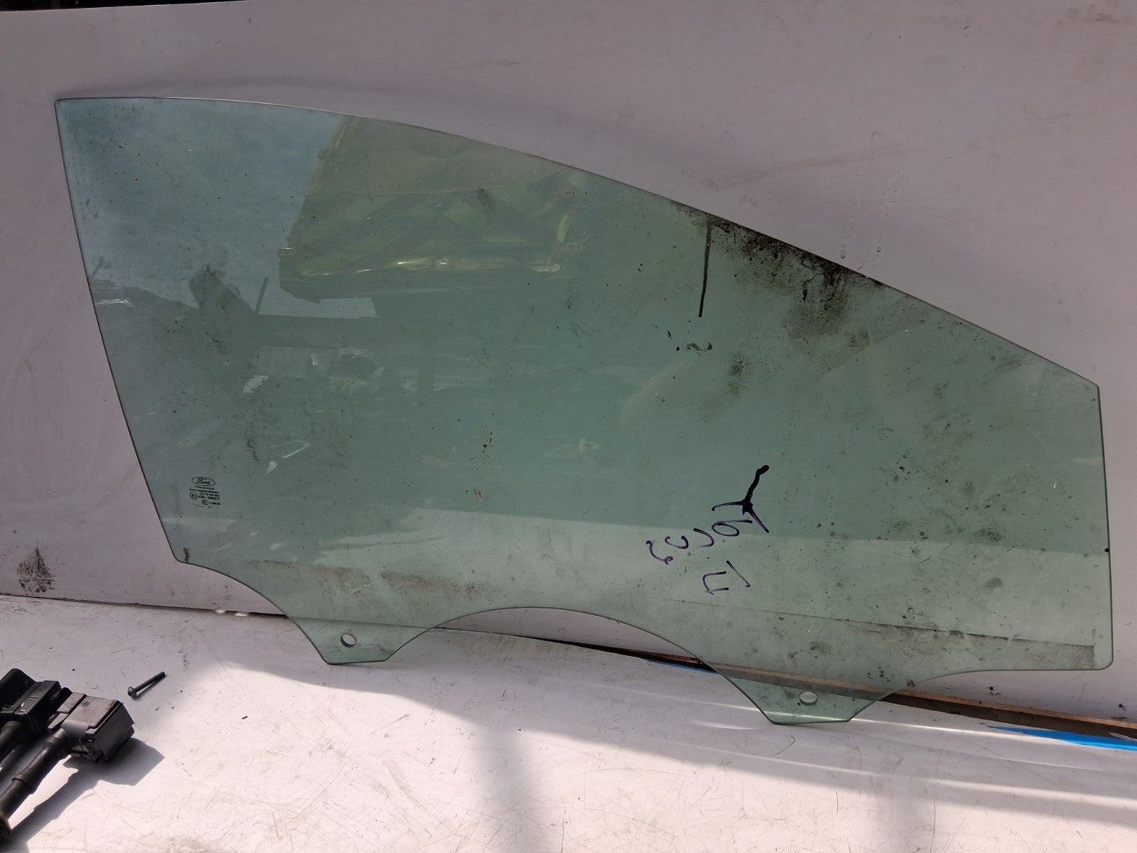 2017 FORD FOCUS MK3 OSF DRIVER SIDE FRONT RIGHT WINDOW GLASS