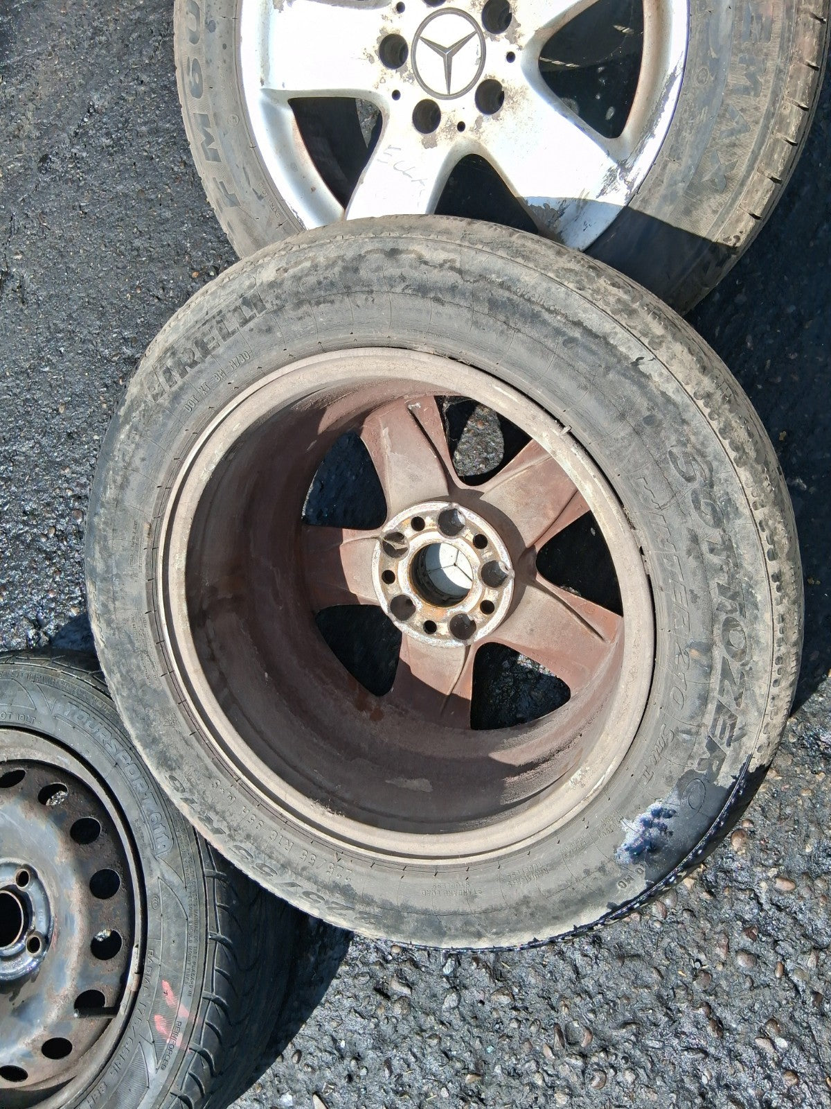 2004 MERCEDES BENZ E CLASS W211 16 INCH ALLOY WHEEL WITH TYRE 225/55R16
