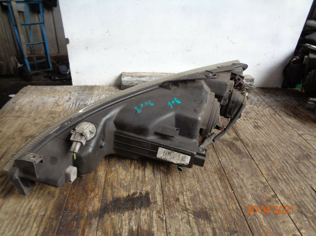 PEUGEOT 206 2003 OS DRIVER SIDE FRONT LIGHT HEADLIGHT LAMP