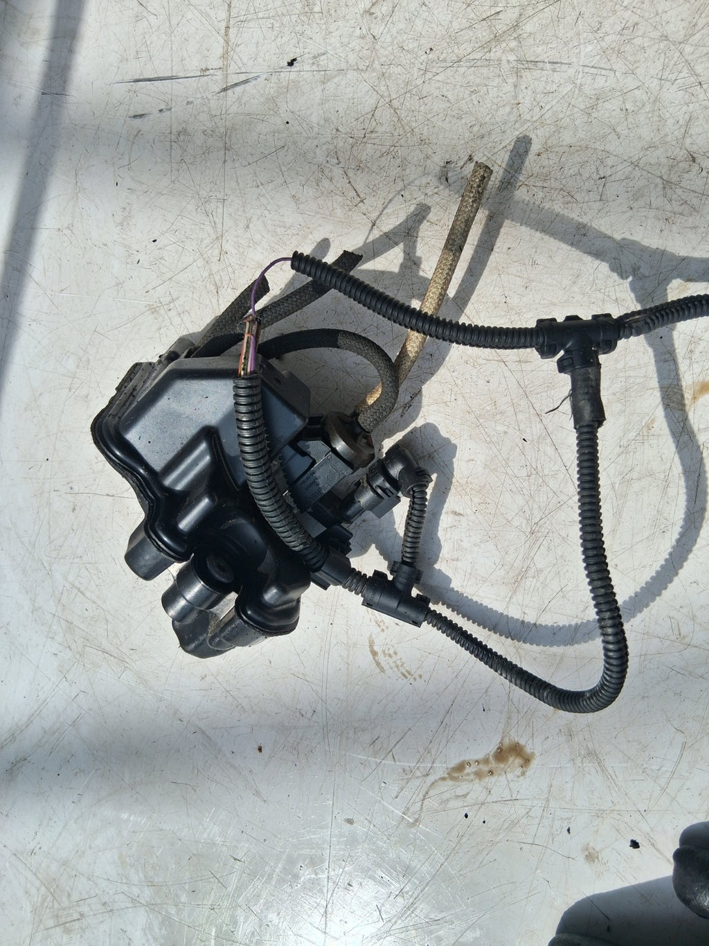 2018 BMW X1 F48 2.0 DIESEL VACCUM VALVE 11658581292