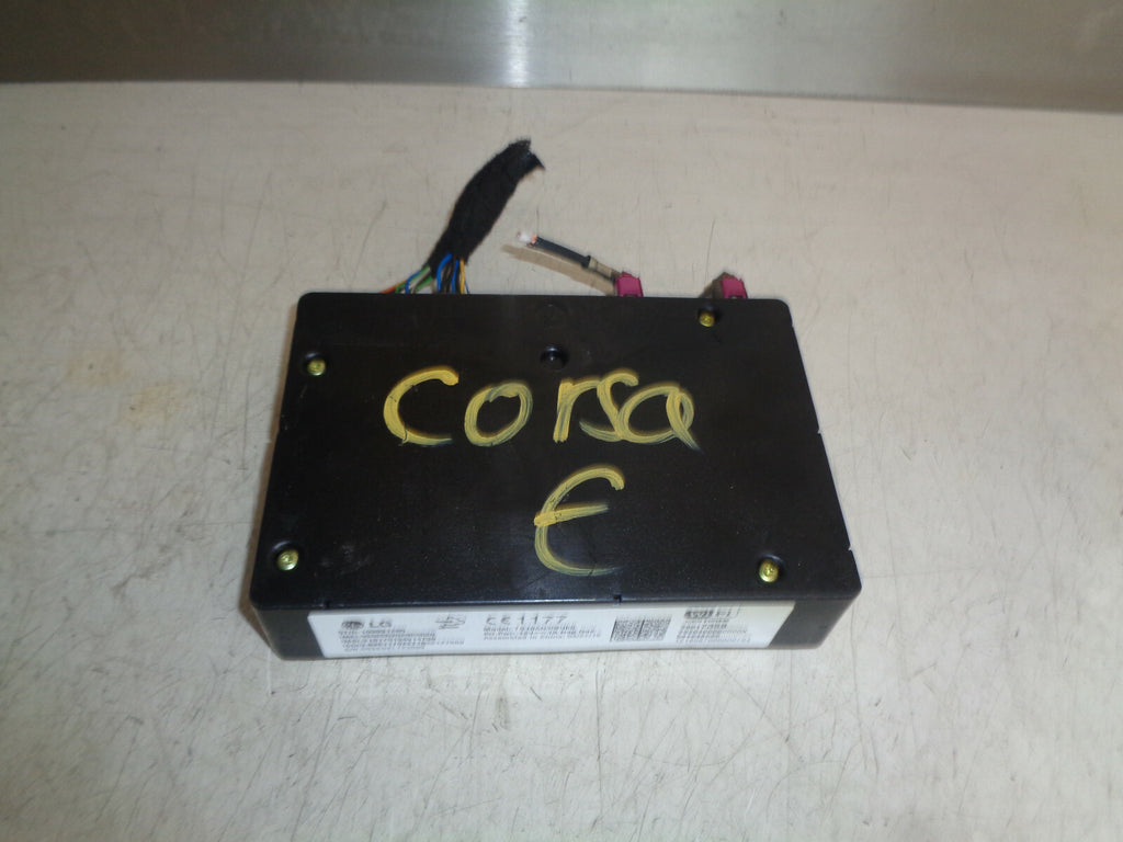 VAUXHALL CORSA E 2018 LG WIFI CONTROL MODULE 39017359