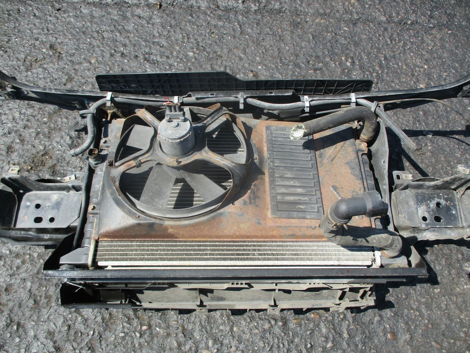 VW VOLKSWAGEN GOLF CABRIO 1998 COMPLETE RAD RADIATOR PACK FAN SLAM PANEL BAR