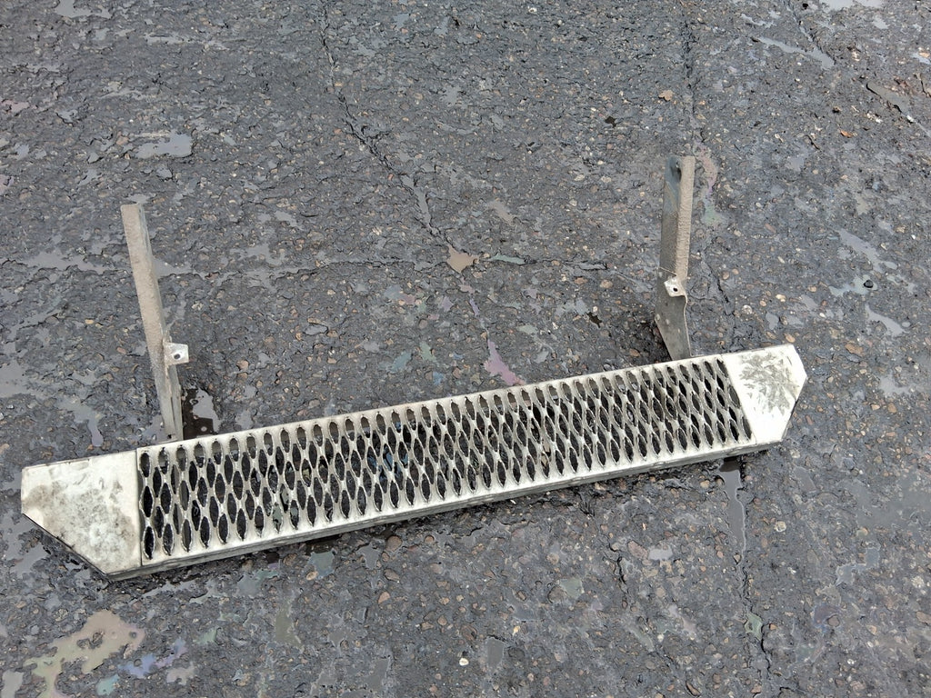 2023 RENAULT MASTER MK3 REAR METAL STEP