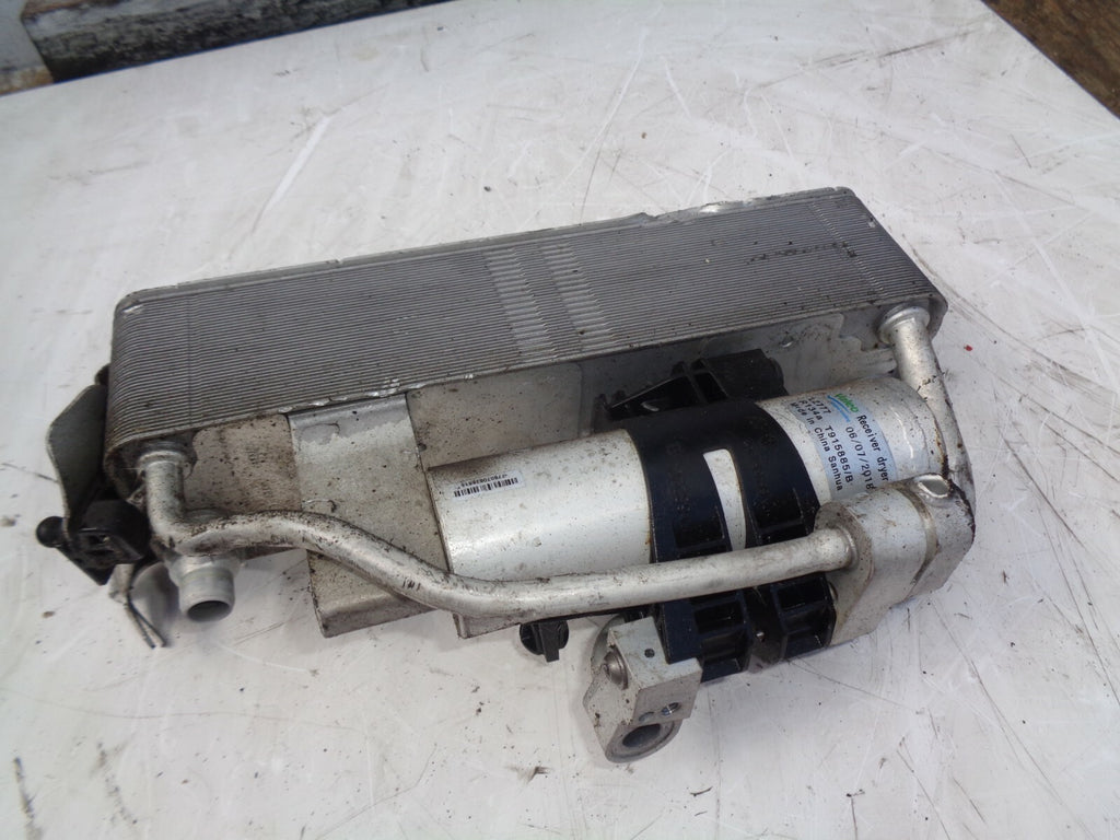 BMW 1 SERIES F20 2019 LCI FACELIFT PETROL OIL COOLER t915885/b
