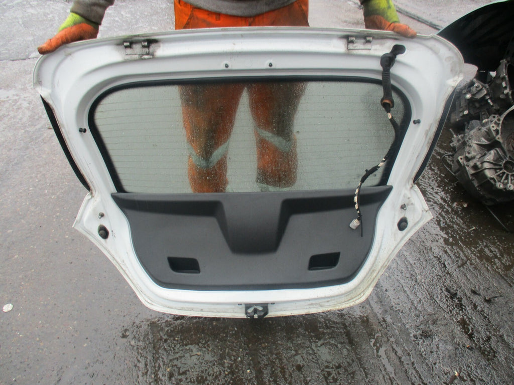 VAUXHALL CORSA D COMPLETE  BOOTLID TAILGATE WHITE