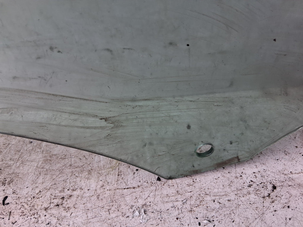 FORD MONDEO MK4 2008 OSF DRIVER SIDE FRONT RIGHT WINDOW GLASS 43R000589