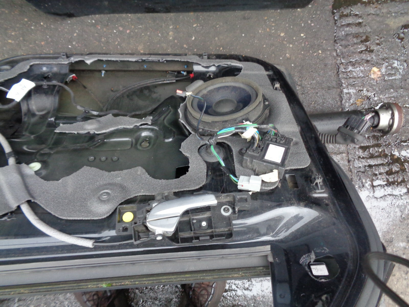 FORD GALAXY 2010 OSF DRIVER SIDE FRONT DOOR BLACK WINDOW REGULATOR LOCK MECH