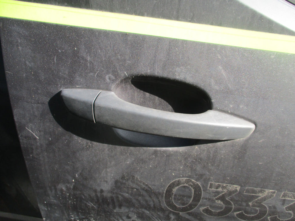PEUGEOT PARTNER MK3 2022 OS DRIVER SIDE FRONT EXTERIOR DOOR HANDLE BLACK PLASTIC
