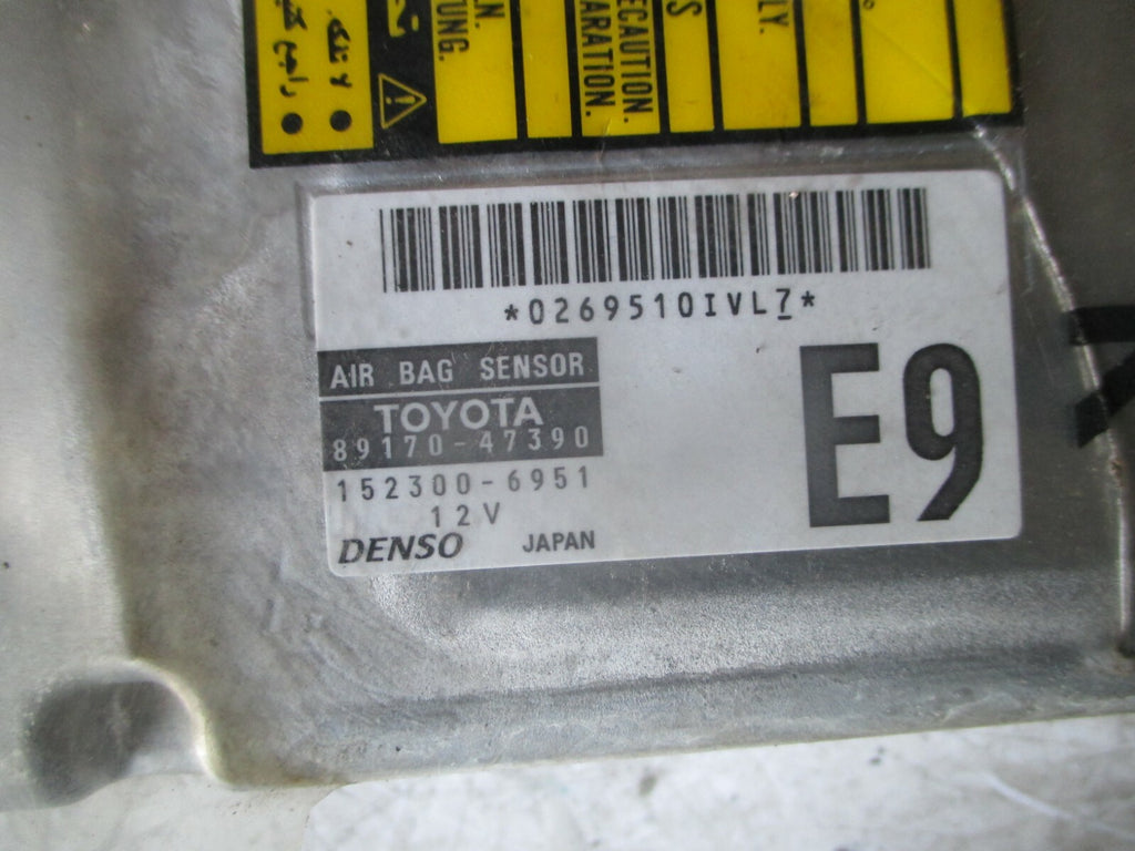 TOYOTA PRIUS 2005 XW20 AIRBAG CONTROL MODULE 9817047390