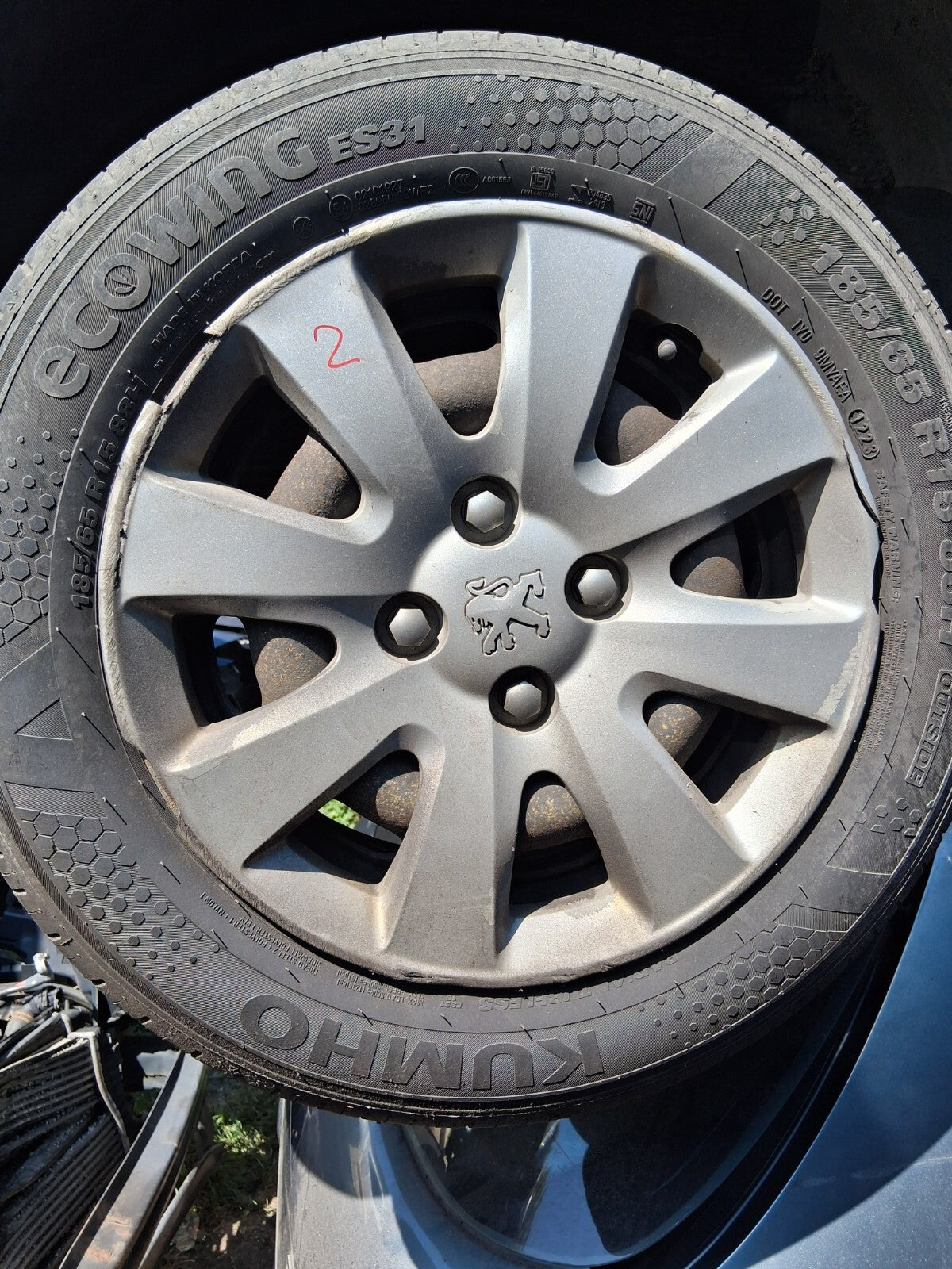 2009 PEUGEOT 207 15 INCH STEEL WHEEL WITH WHEEL CUP COVER TYRE 185/65R15