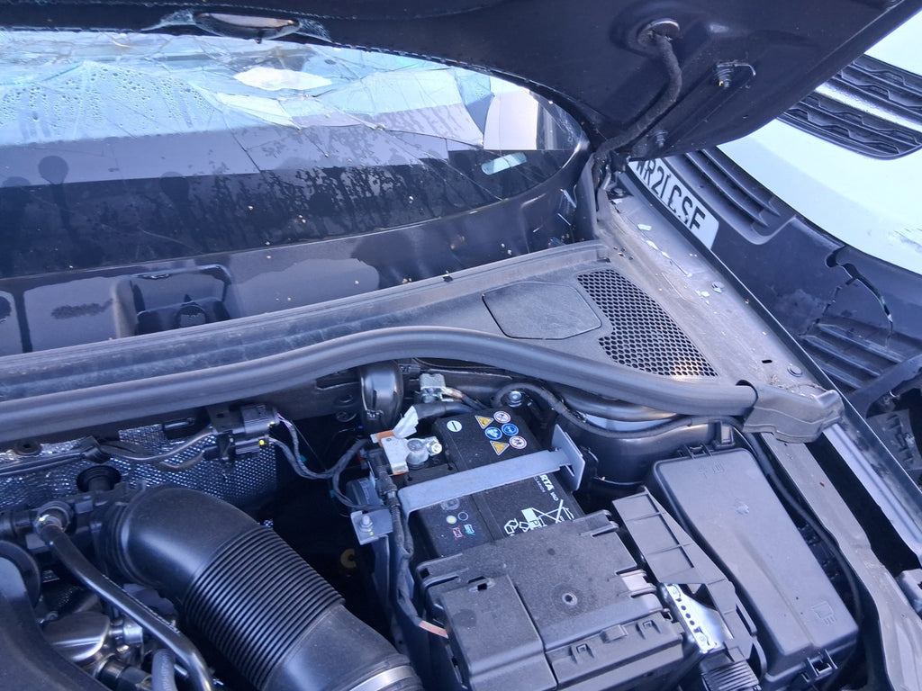 2025 AUDI A3 8Y HATCHBACK FACELIFT FRONT WINDSCREEN SCUTTLE PANEL