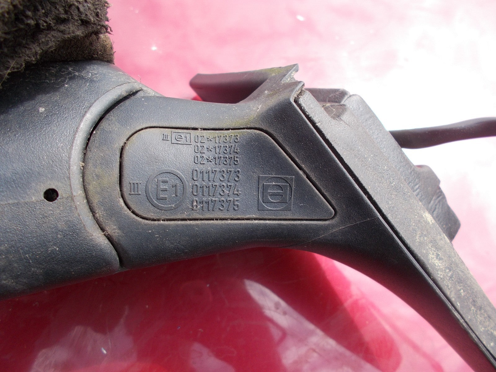 VOLVO S40 OS/ DRIVER SIDE ELECTRIC WING MIRROR 0117373