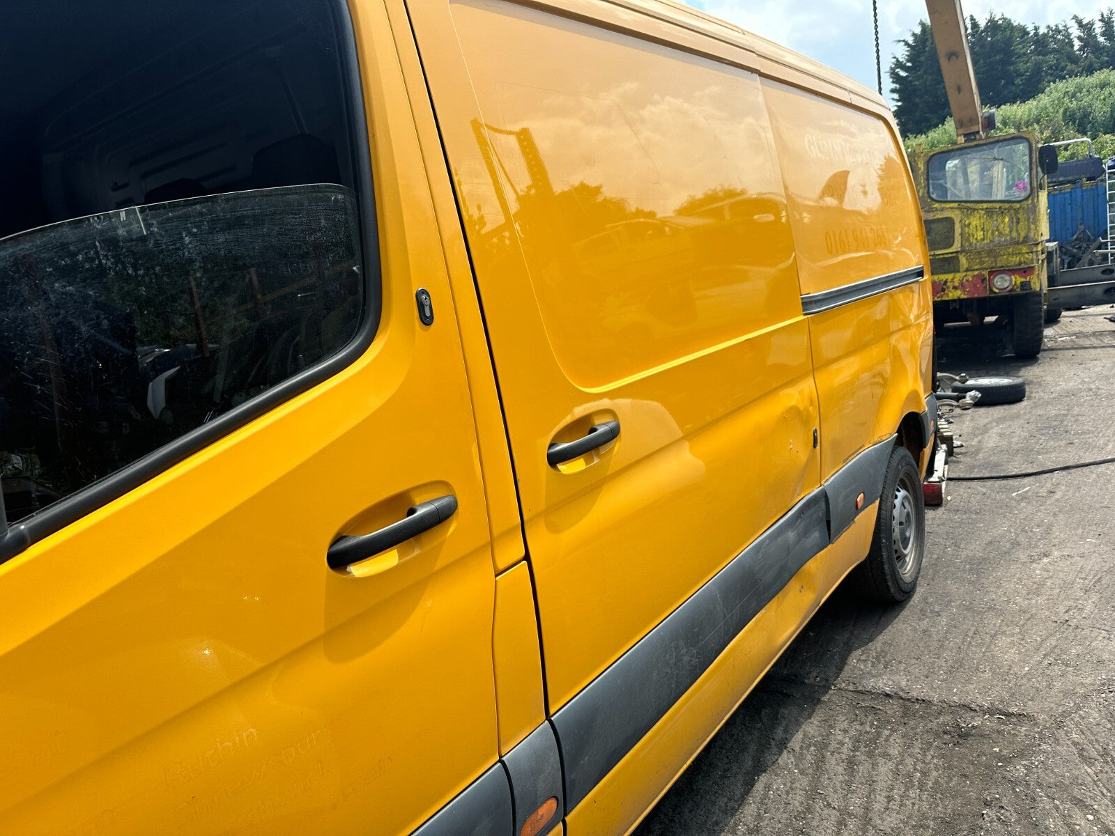 2019 MERCEDES SPRINTER W907 NS PASSENGER SIDE SLIDING DOOR LOADING ORANGE