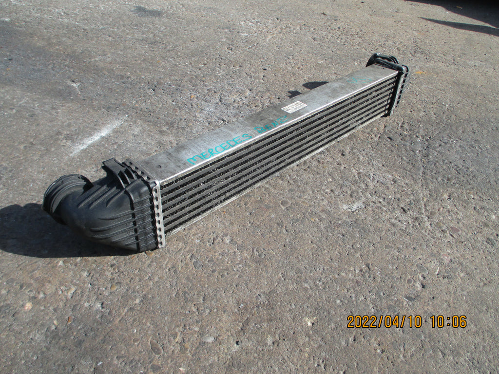 MERCEDES BENZ A B CLASS 2008 2.0 DIESEL RADIATOR INTER COOLER A1695000000