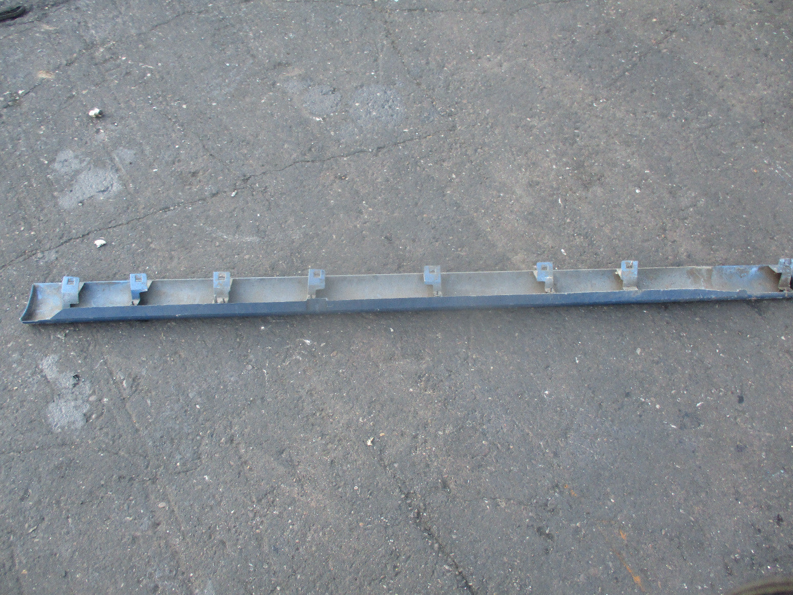 JAGUAR X TYPE CF1 2005 MS LEFT PASSENGER SIDE SIDE SKIRT BLUE 1X43-F10608-ACW
