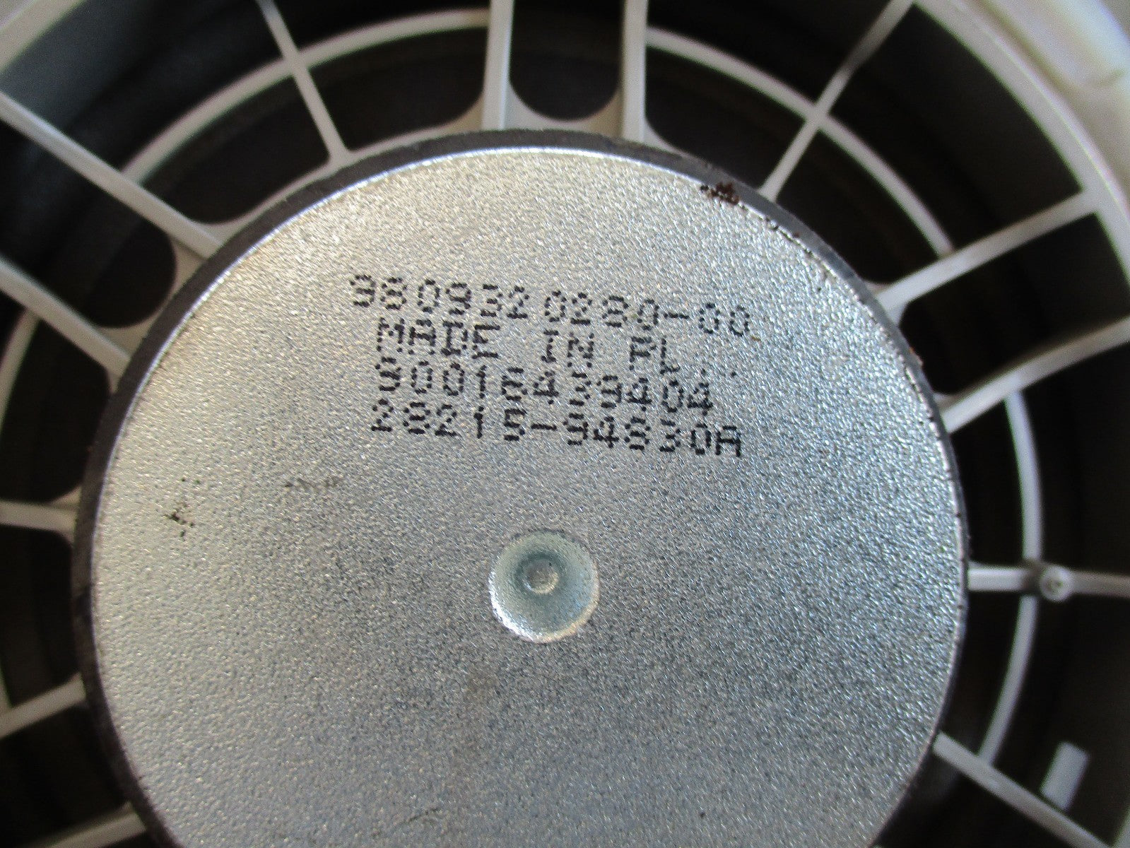 PEUGEOT 2008 2015 NS OS DRIVER PASSENGER REAR DOOR SPEAKER