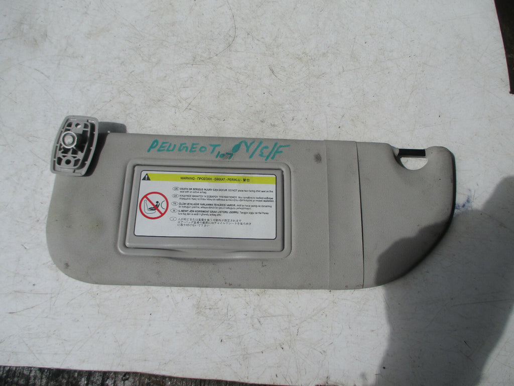 PEUGEOT 107 2012 NSF PASSENGER SIDE FRONT SUN SHADE VISOR MIRROR GREY