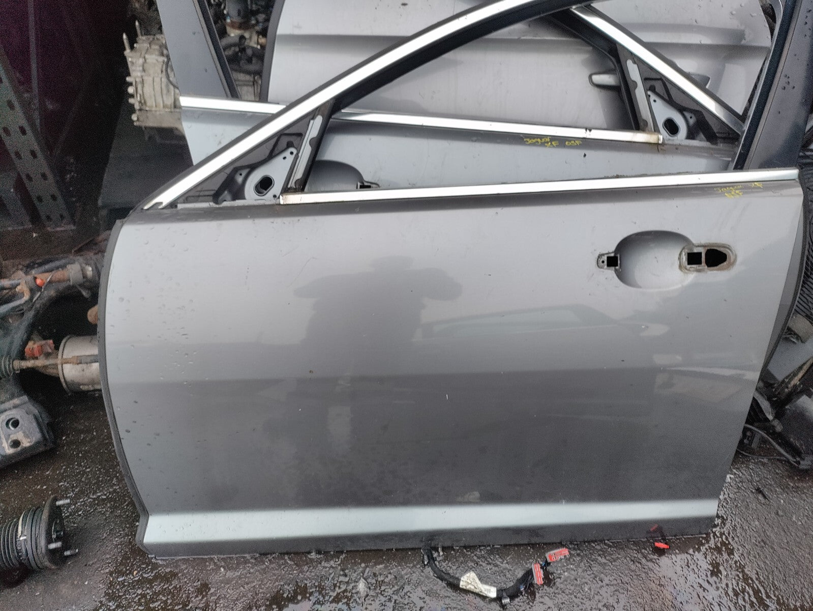 2009 JAGUAR XF X250 NSF PASSENGER SIDE FRONT BARE DOOR SILVER