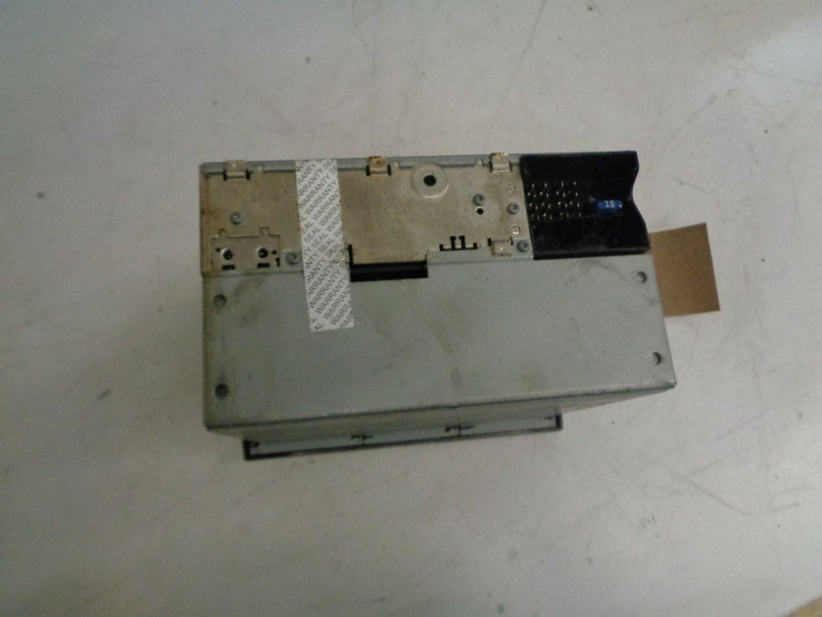VAUXHALL MERIVA 2008 CD PLAYER RADIO STEREO HEAD UNIT 7643104317 13167830FH