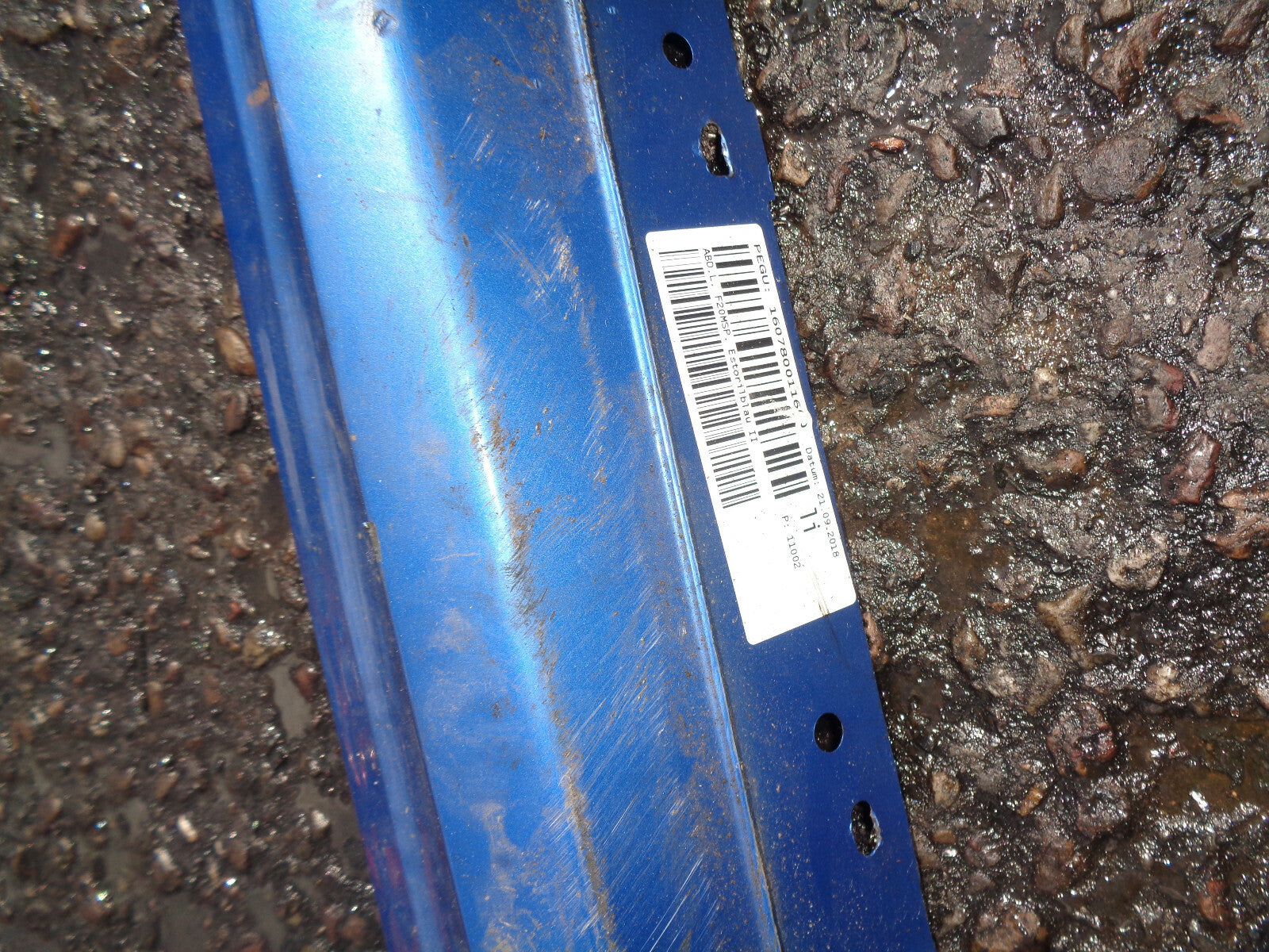 BMW 1 SERIES F20 2019 LCI FACELIFT NSR PASSENGER SIDE SKIRT VALANCE BLUE