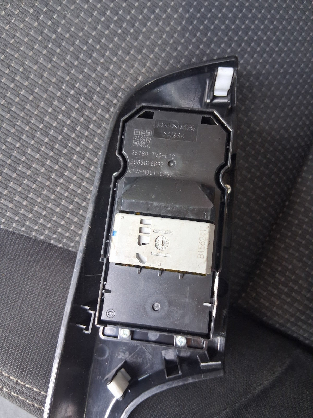 2016 HONDA CIVIC MK9 HATCHBACK NSF PASSENGER FRONT LEFT WINDOW CONTROL SWITCH