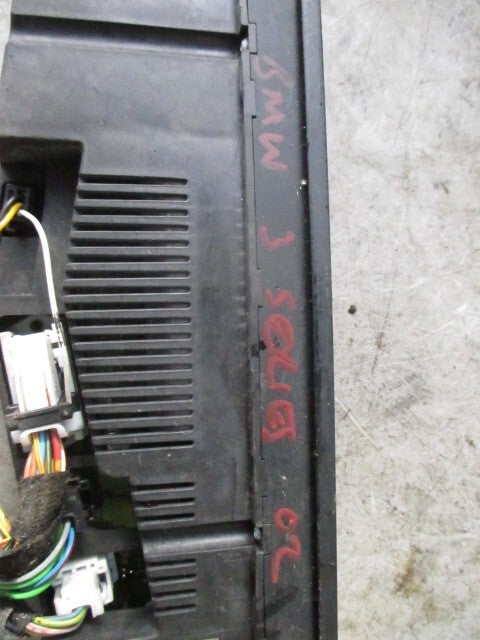 2002 BMW 3 SERIES CLIMATE CONTROL & RADIO SWITCHES 5HB007738-18