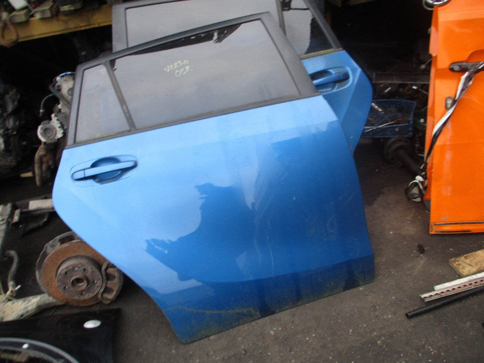 TOYOTA VERSO 2013 OSR DRIVER SIDE REAR COMPLETE DOOR BLUE