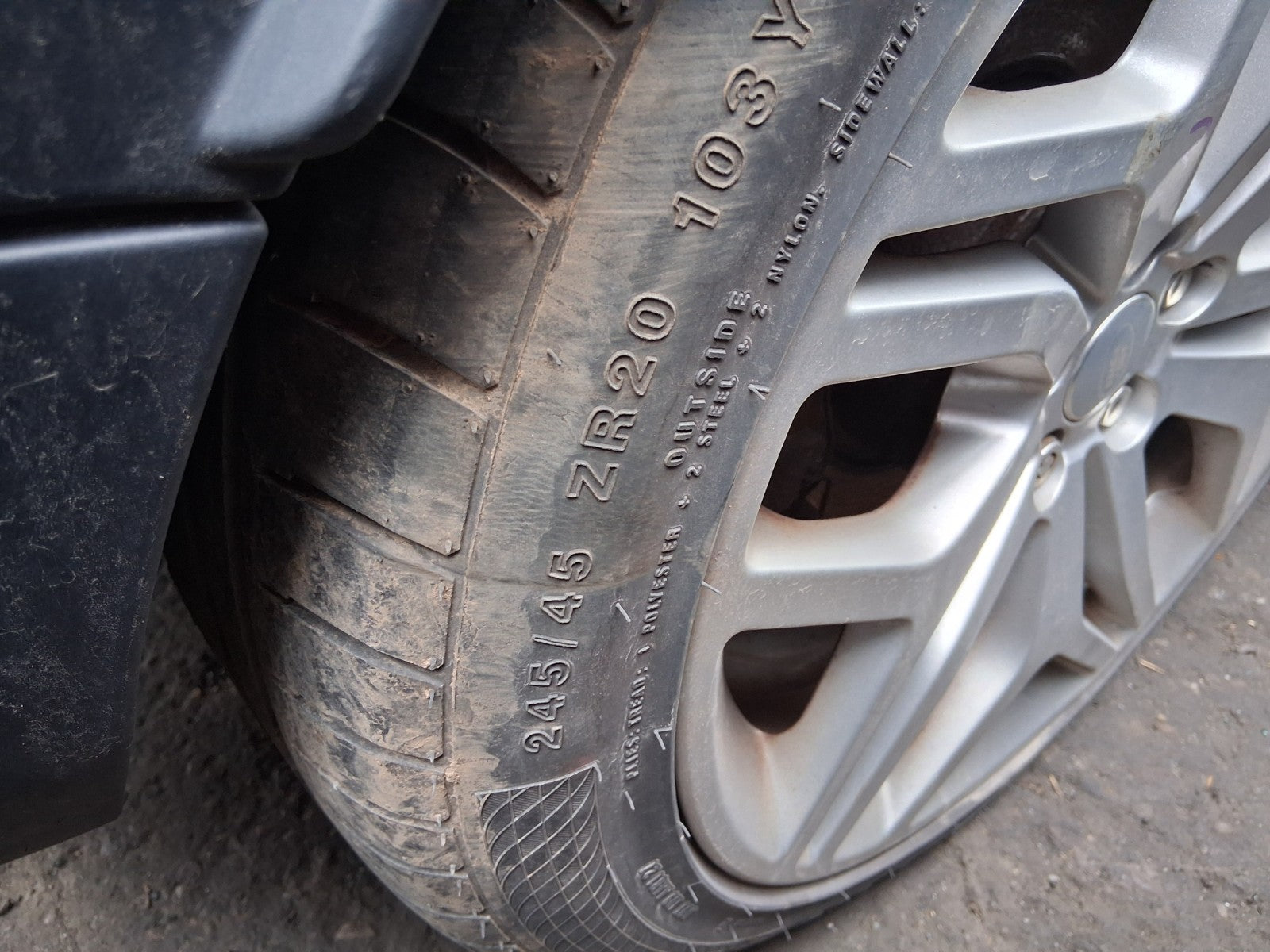 2016 RANGE ROVER EVOQUE L538 20 INCH ALLOY WHEEL WITH TYRE 245/45ZR20 REF 3