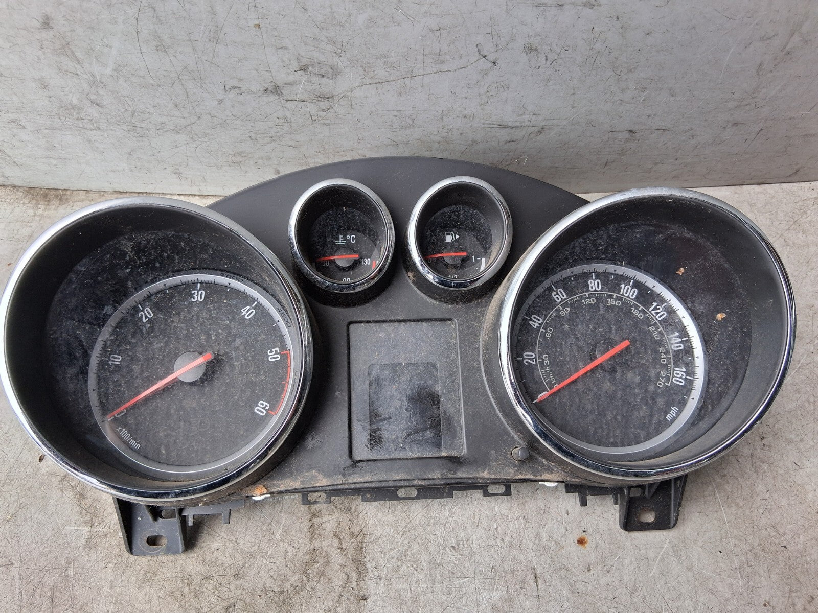 2012 VAUXHALL ASTRA J SPEEDOMETER CLUSTER SURROUND TRIM PANEL 13356300