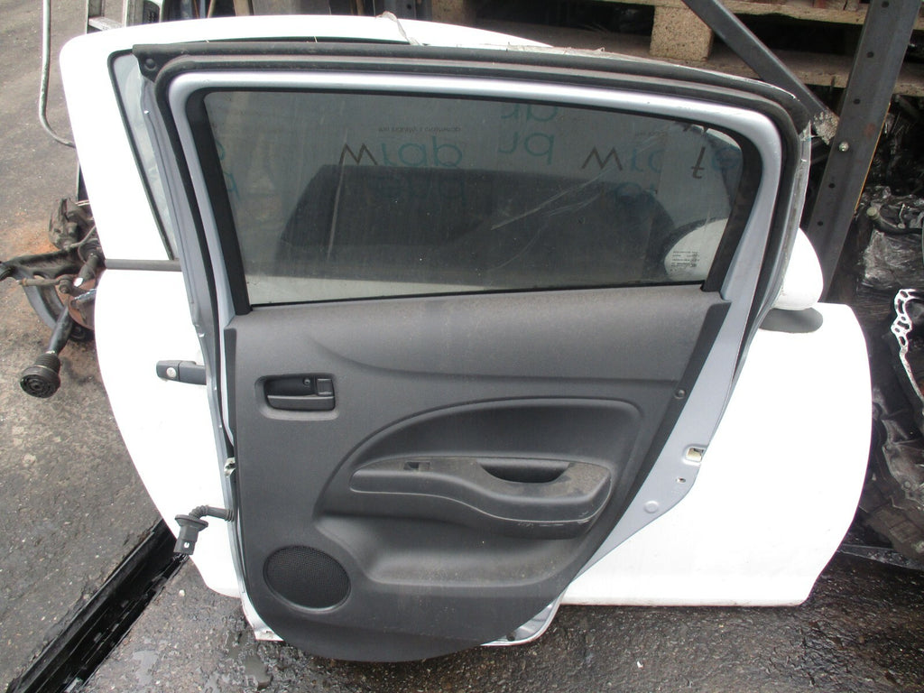 MITSUBISHI MIRAGE MK6 OSR DRIVER SIDE REAR COMPLETE DOOR SILVER