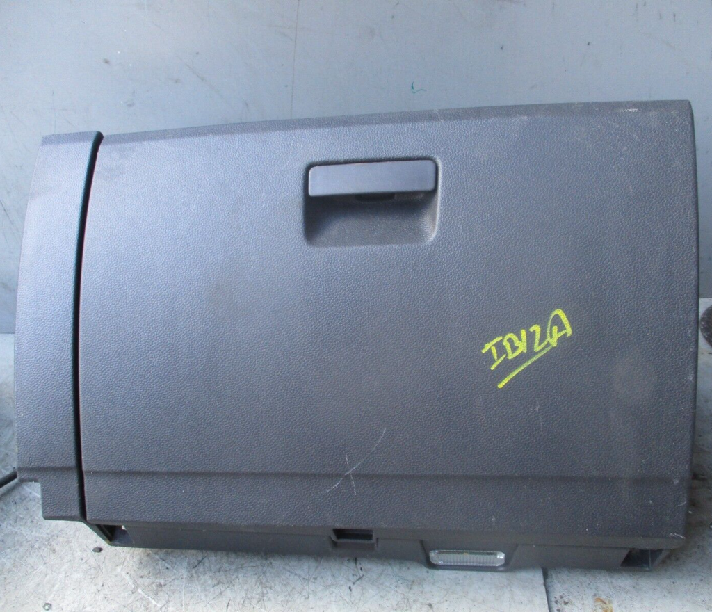 SEAT IBIZA FR 2020 GLOVEBOX GLOVE BOX STORAGE COMPARTMENT