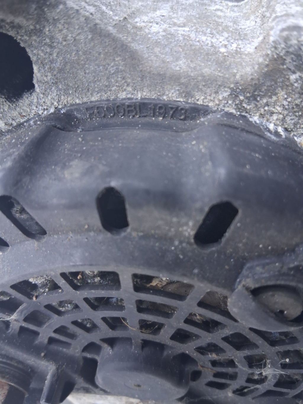 VAUXHALL ZAFIRA ALTERNATOR F000BL1973