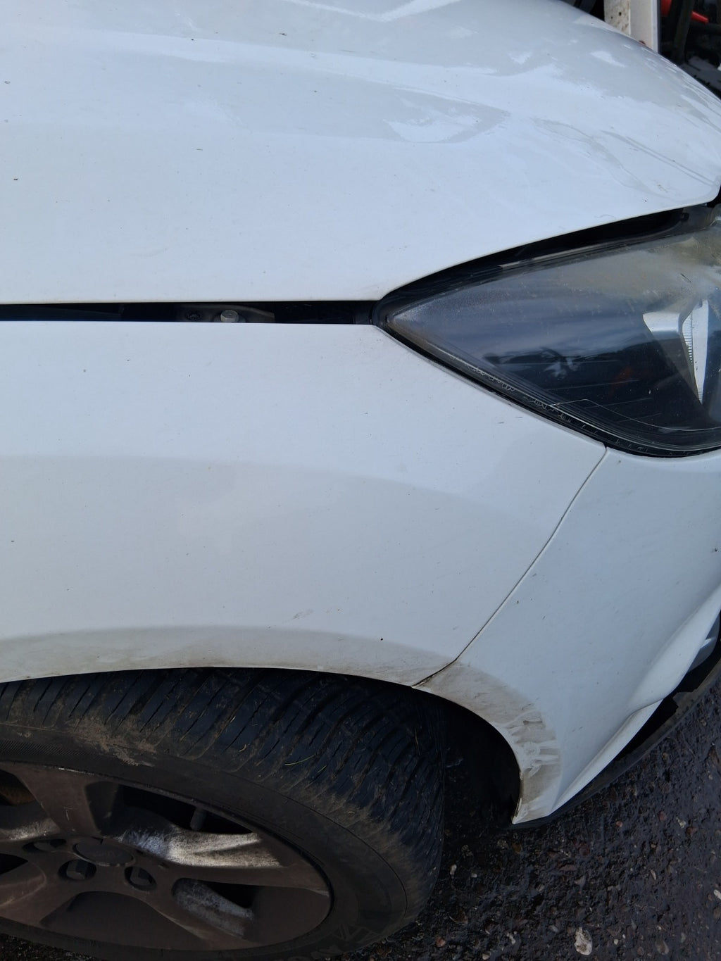 2013 FORD FOCUS MK3 HATCHBACK OSF DRIVER SIDE FRONT RIGHT WING PANEL WHITE Z2