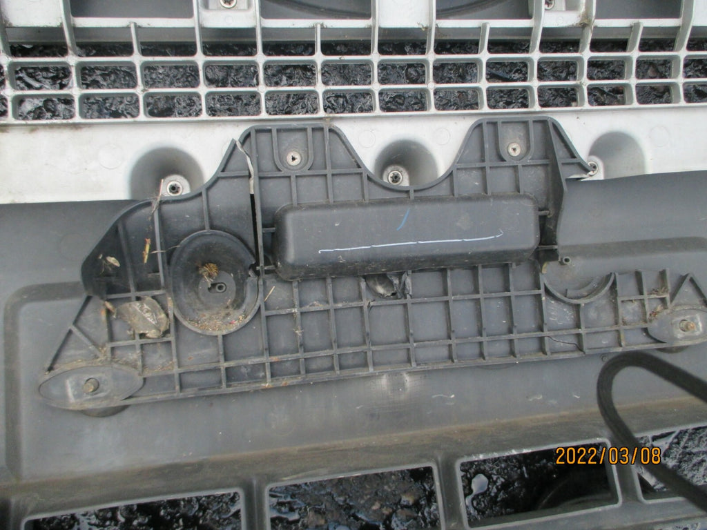FORD TRANSIT MK7 2011 FRONT COMPLETE PLASTIC BUMPER
