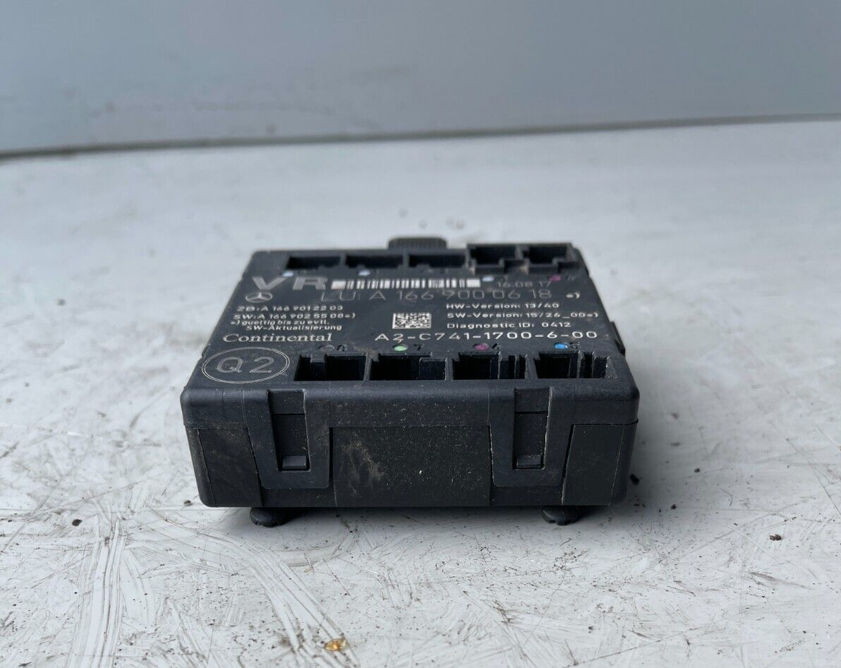 MERCEDES W176 2016 FRONT DOOR CONTROL MODULE A1669000618