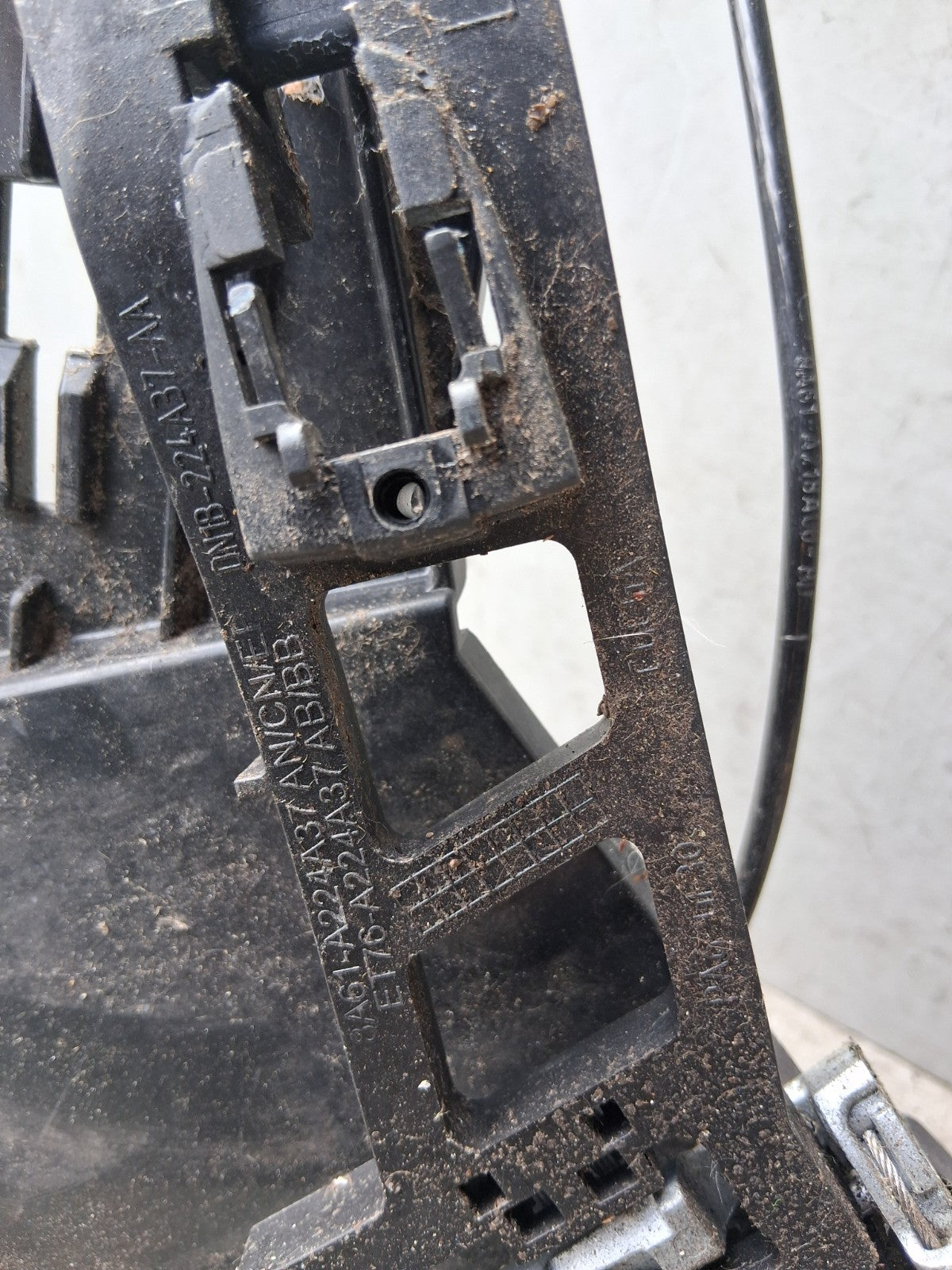 FORD FIESTA MK7 NSR PASSENGER SIDE REAR LEFT DOOR LOCK MECHANISM