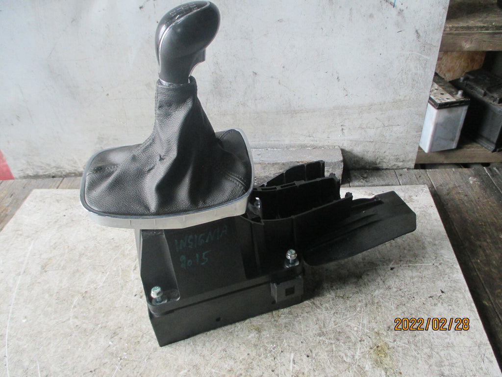 VAUXHALL INSIGNIA MK1 2015 MANUAL 6 SPEED GEARSTICK GEARSHIFTER