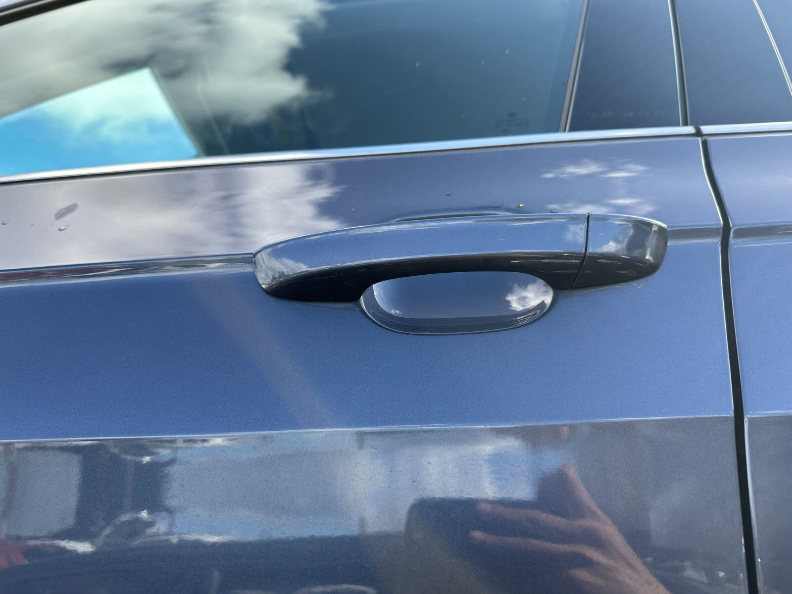 2023 VOLKSWAGEN T CROSS NSF PASSENGER SIDE FRONT DOOR DOOR HANDLE GREY LB7Q